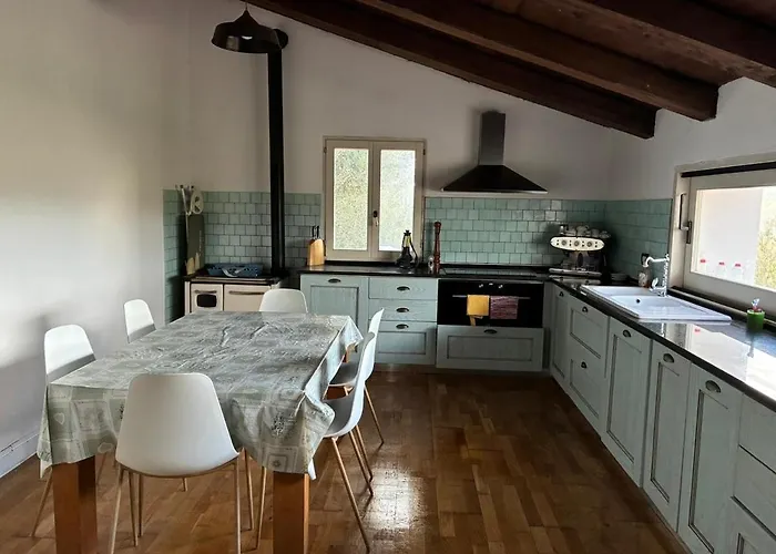 Cabu Abbas - Breathtaking Country Villa